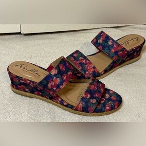 NWOT Abella “Shayla” Pink Floral Wedge Sandal, Women's Size 7.5M